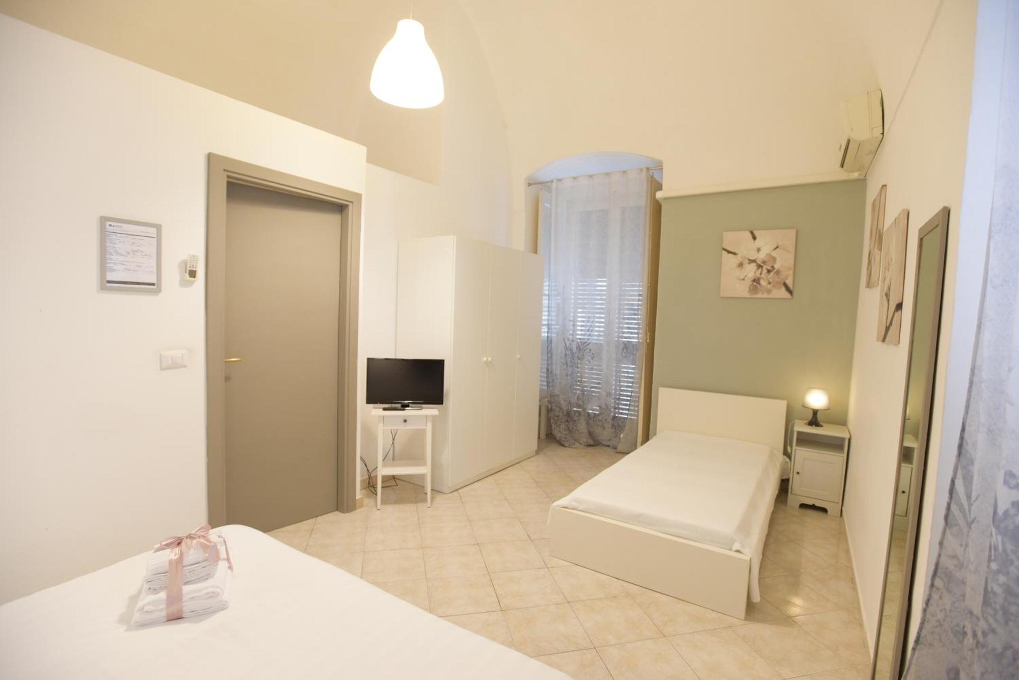 Cittadella28 Like At Home Trani Kültér fotó